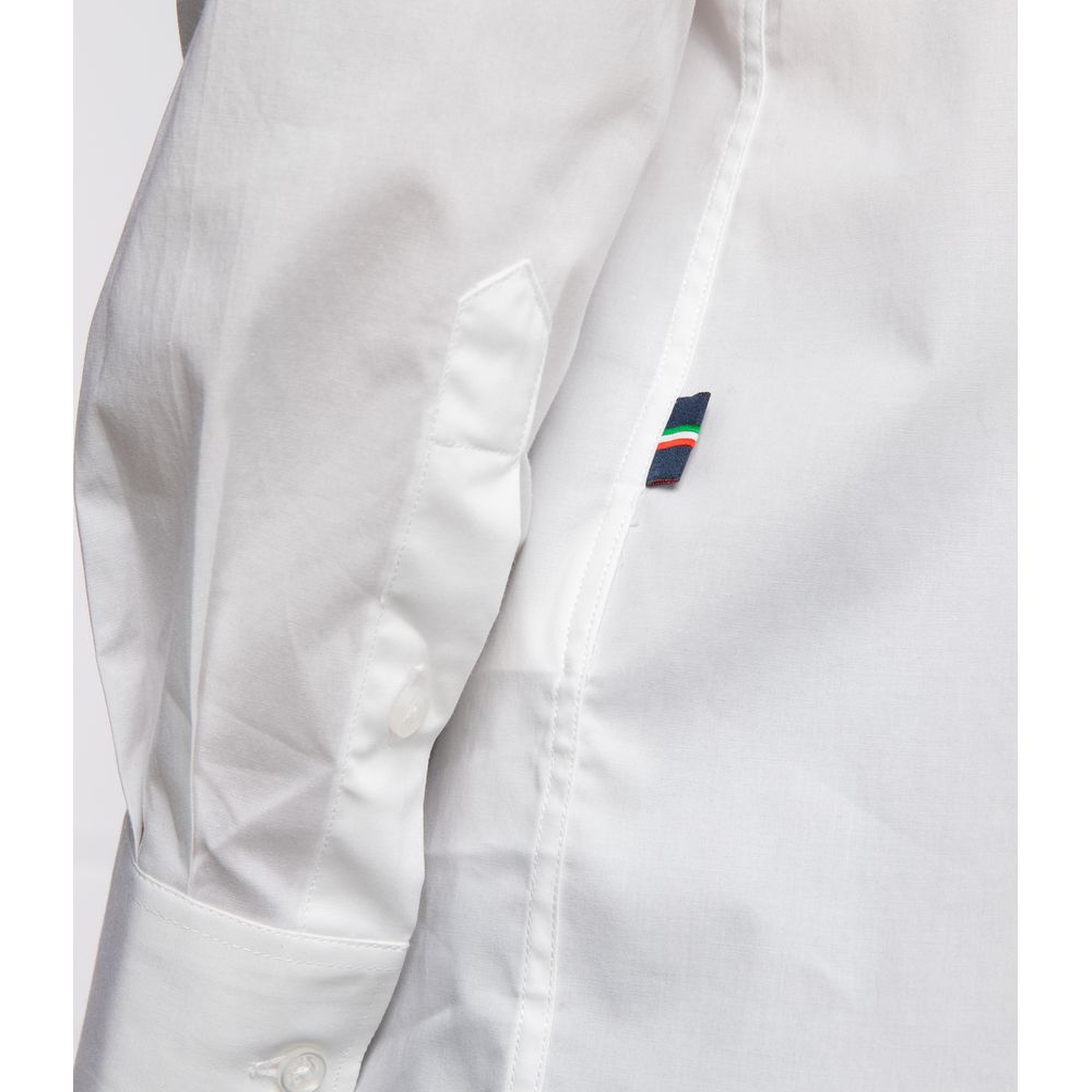 "White Cotton Men's Shirt with Slim Fit Design"